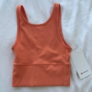 NWT LULULEMON power pivot tank *rib